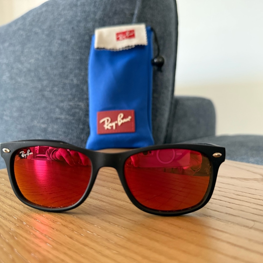 Ray-Ban Matte Black Sunglasses